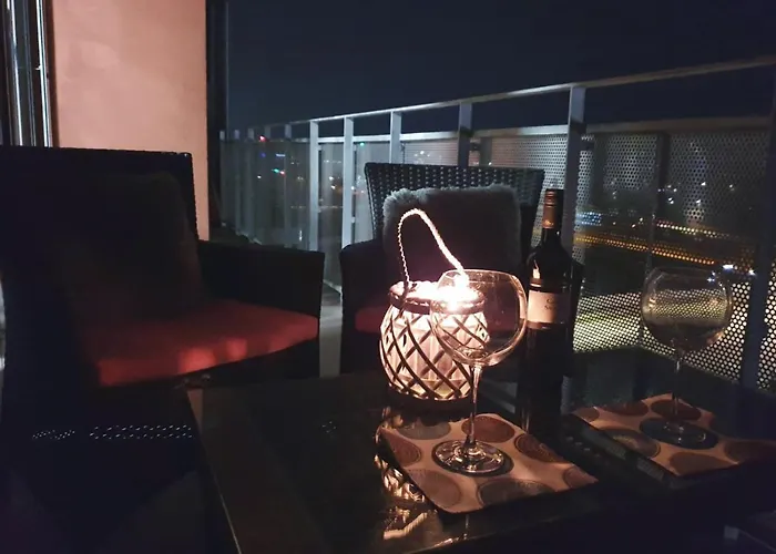 Hermes & 2 Free Garage Secured Parkings Apartman