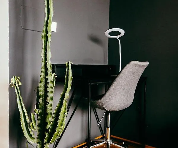 Apartman Hermes & 2 Free Garage Secured Parkings Ljubljana